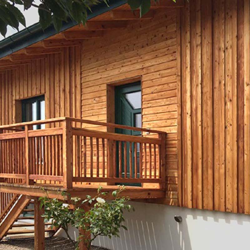 Sandstrahltechnik für Reinigung von Holz